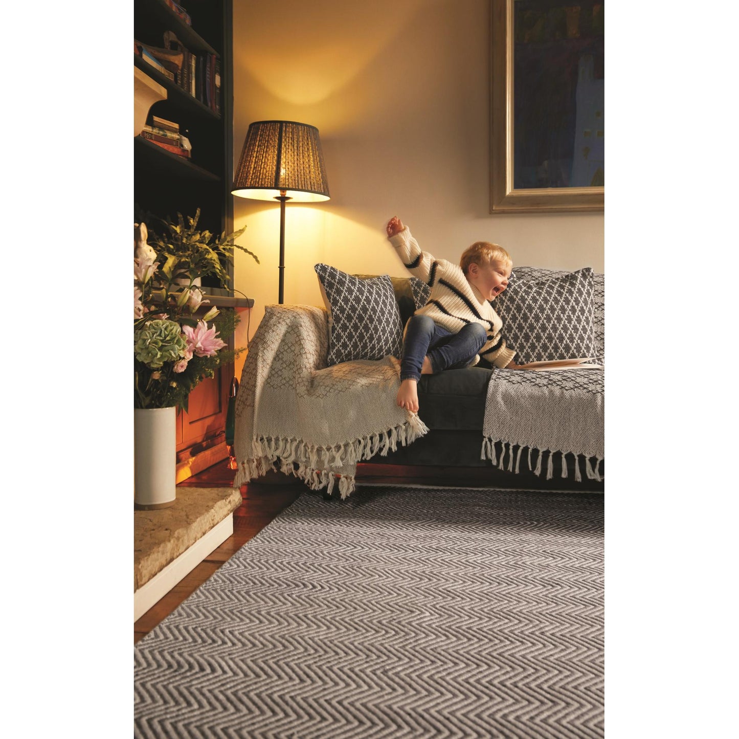 Hug Rug Woven Herringbone Throw Blanket Bed Sofa Chair Cover in 130 x180 cm