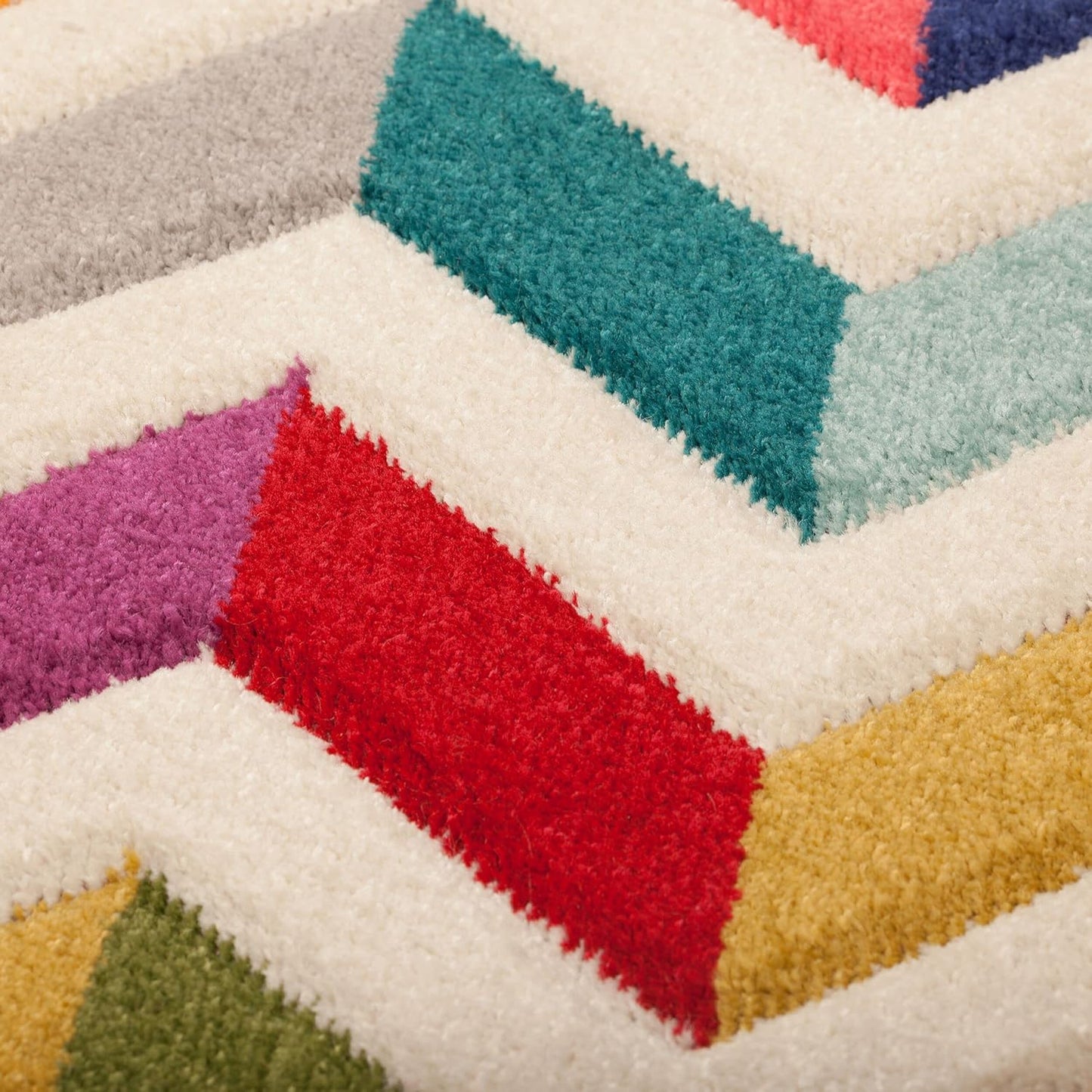 Hand-Carved Geometric Multi-Coloured Rug – Coral Multi – Modern Statement Rug for Living Room