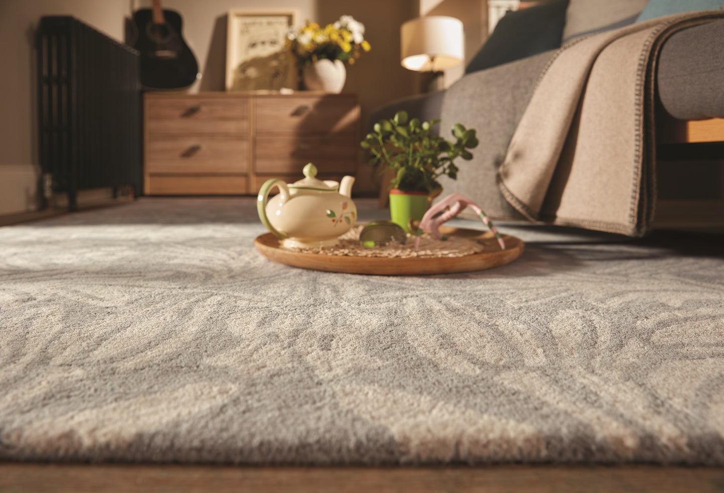 Heritage 1 Floral Pure Wool Damask Hand Tufted Rug in Lavender