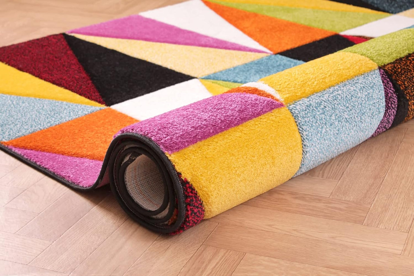 Hand-Carved Geometric Multi-Coloured Rug – Tampa Multi – Medium Triangle Design Rug for Living Room or Bedroom