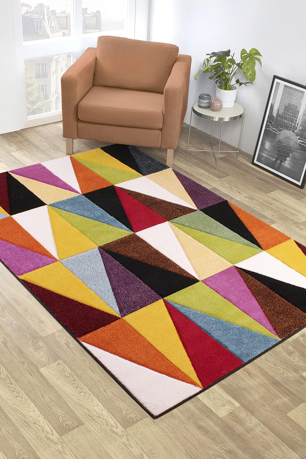 Hand-Carved Geometric Multi-Coloured Rug – Tampa Multi – Medium Triangle Design Rug for Living Room or Bedroom