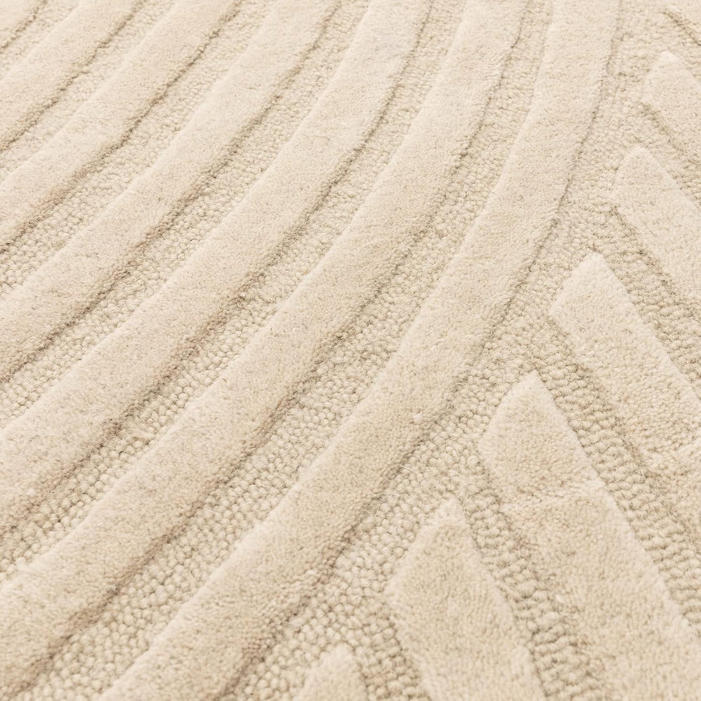 Hague Hand Made Wool Rug for Bedroom Dining Living Room Geometric Lines Tufted Modern Classic Soft Luxury Rug Sand