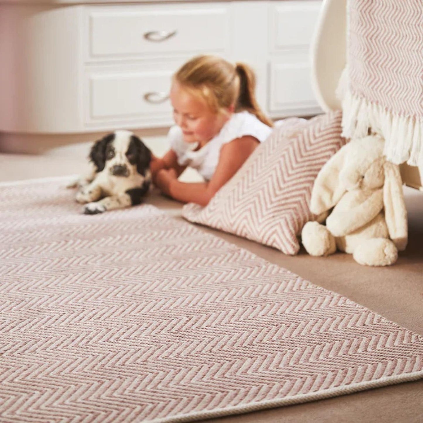 Hug Rug Recycled Washable Rug – Rose Pink – Indoor Outdoor Reversible Herringbone Rug
