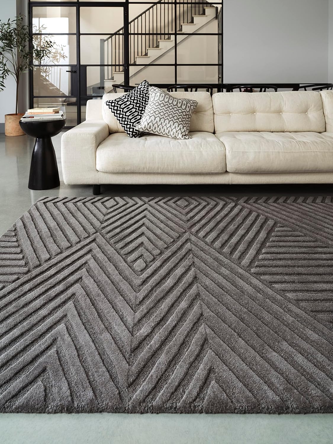 Hague Hand Made Wool Rug for Bedroom Dining Living Room Geometric Lines Tufted Modern Classic Soft Luxury Rug Charcoal