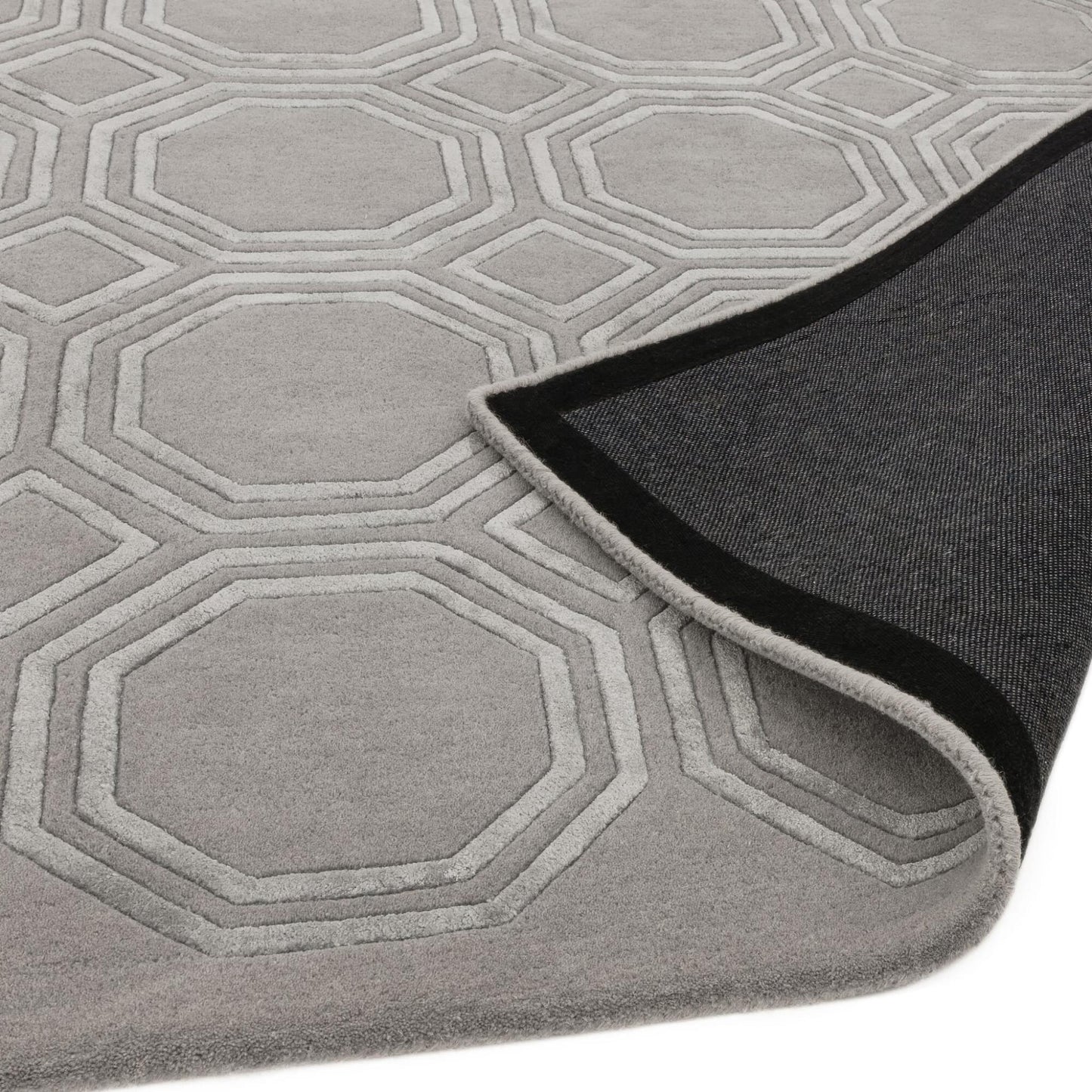 Nexus Octagon Silver Wool Viscose Hand Carved Geometric Rug – Luxurious Silver Grey Elegance