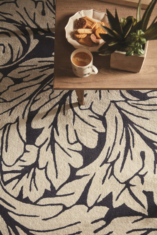 Heritage Floral 2 Pure Wool Damask Hand Tufted Round Rug in Navy Blue