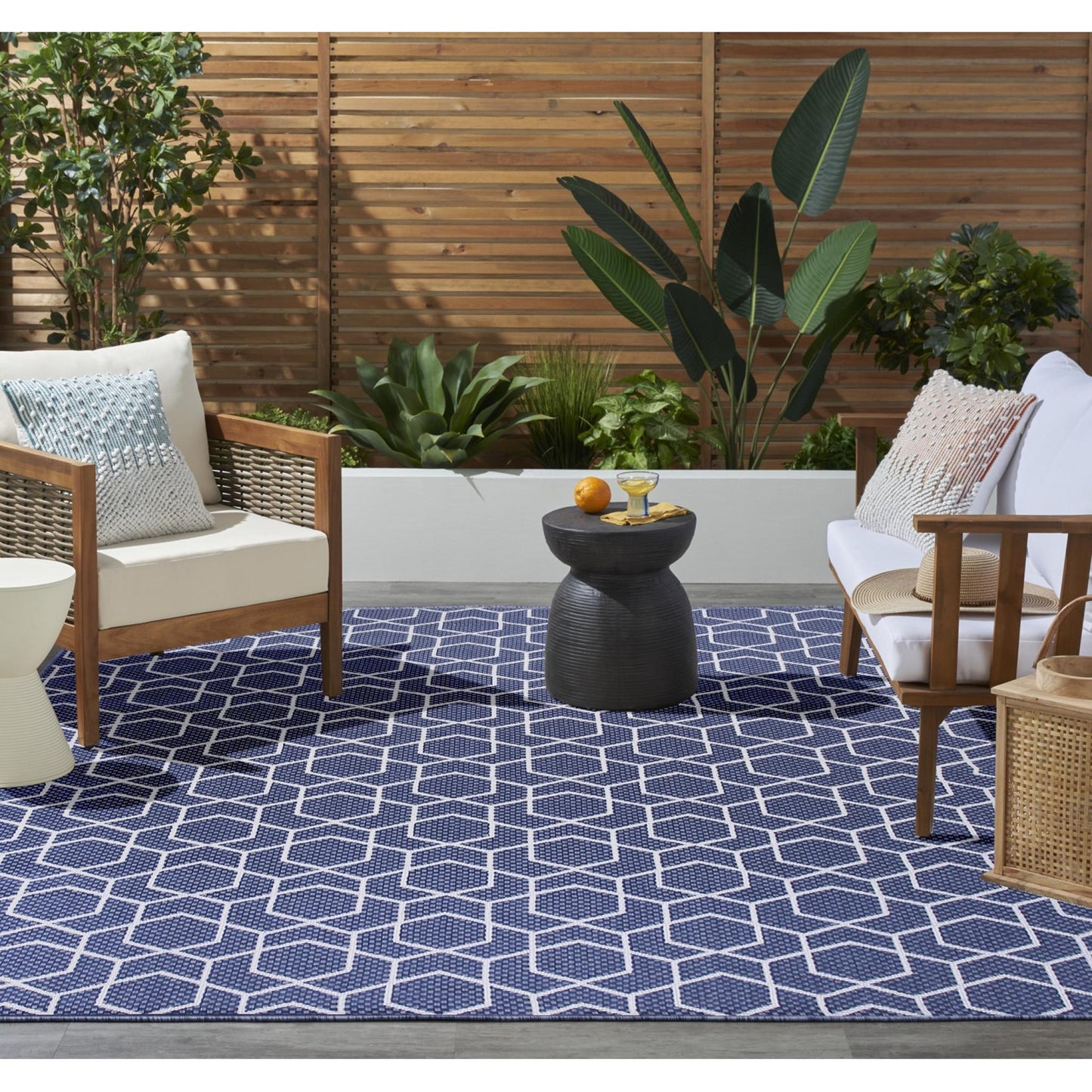 Horizon HOZ01 Modern Geometric Classic Trellis Navy Blue Indoor & Outdoor Flatweave Rug