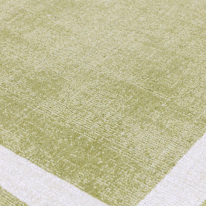 Albi Green Runner – Bold Minimalist Elegance and Natural Wool Luxury