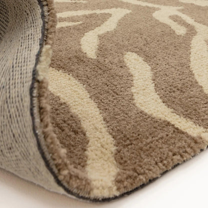 Tigra Hand Carved Wool Rug – Wild Safari Animal Pattern Sand Beige