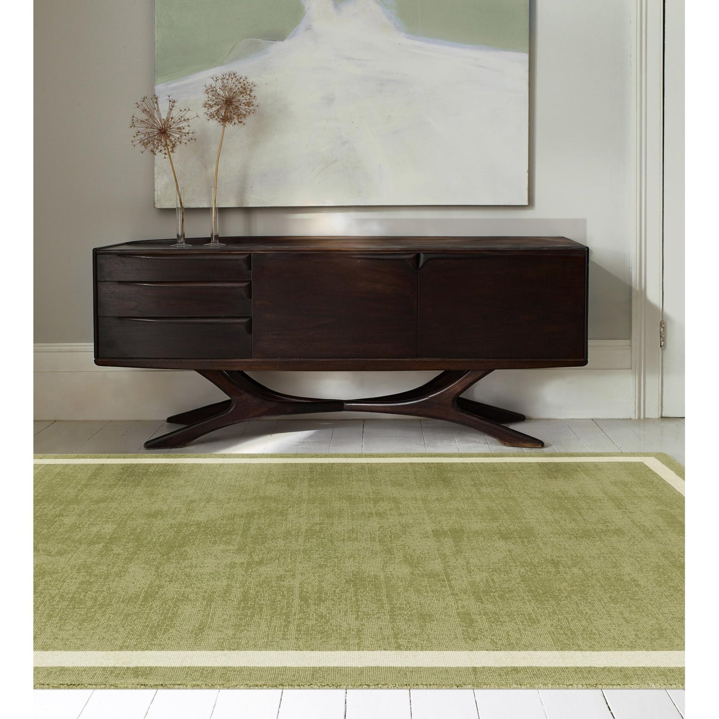 Albi Green Runner – Bold Minimalist Elegance and Natural Wool Luxury