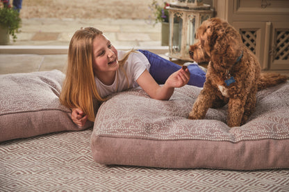 Hug Rug Woven Dog Bed Dot Floral Rose