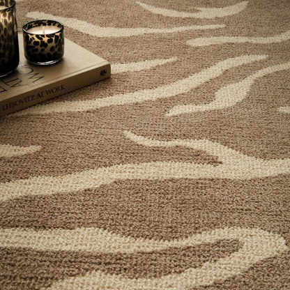 Wilder Tiger Taupe Animal Inspired Beige/Natural Rug – Modern Soft Textured Polyester Carpet