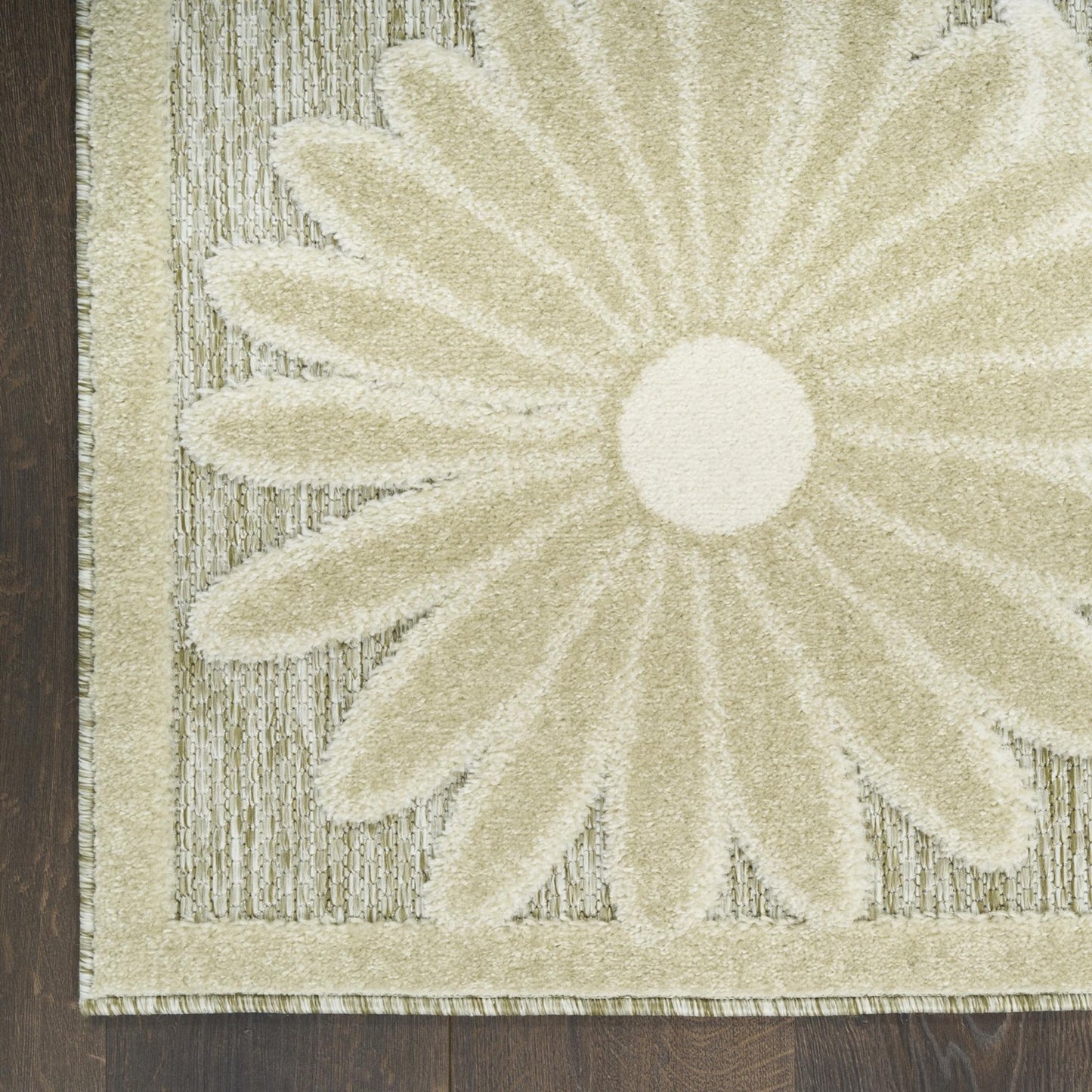 Aloha ALH33 Contemporary Daisy Ivory Sage Green Indoor & Outdoor Area Rug