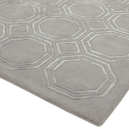 Nexus Octagon Silver Wool Viscose Hand Carved Geometric Rug – Luxurious Silver Grey Elegance