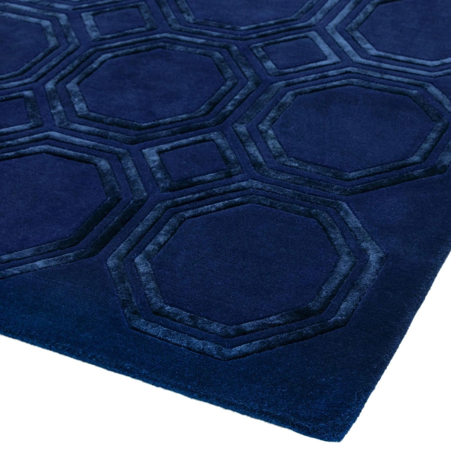 Nexus Octagon Navy Blue Wool Viscose Hand Carved Geometric Rug – Luxurious Soft