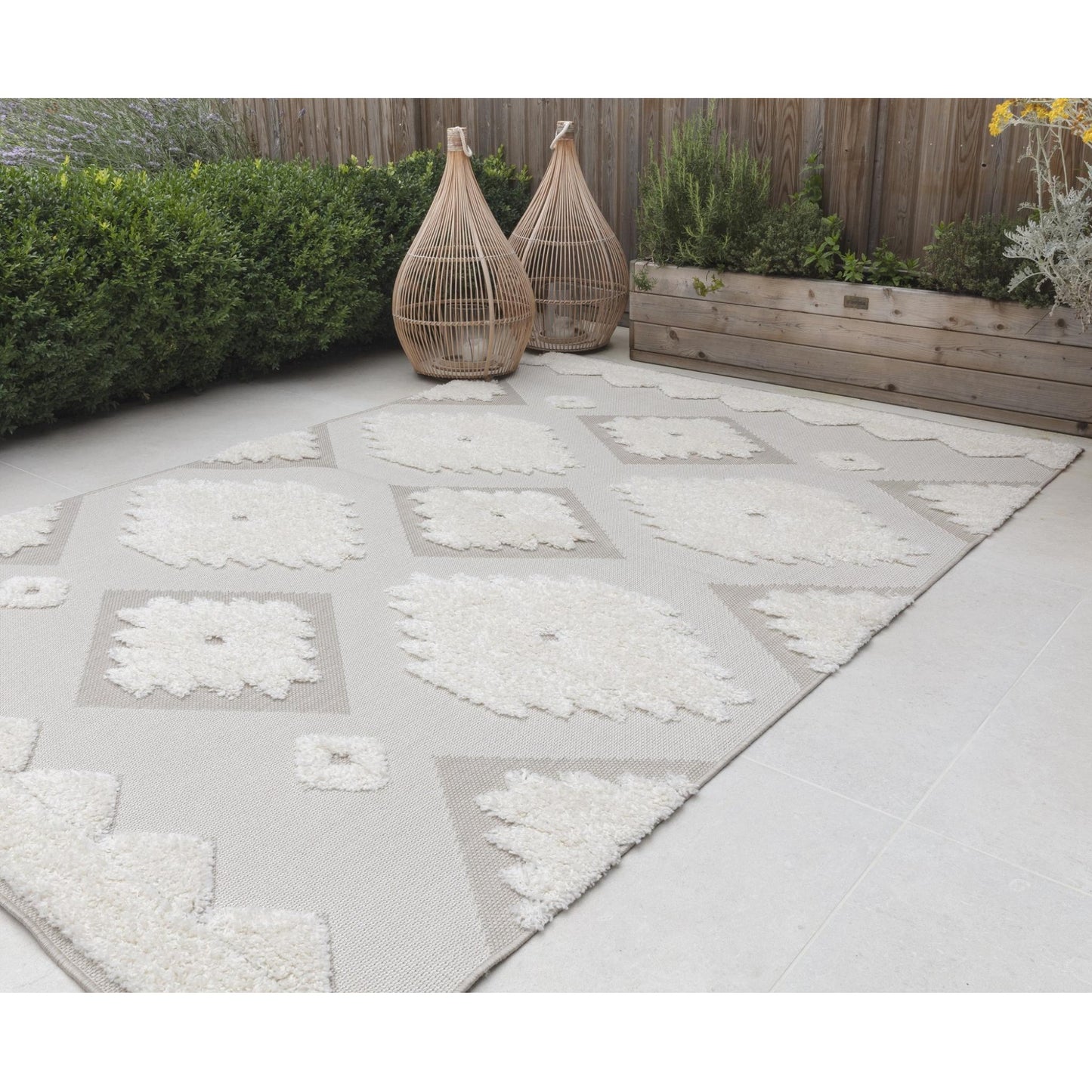 The Monty MN02 Tribal Geometric Flatweave – Weatherproof Indoor & Outdoor Rug in Natural & Cream