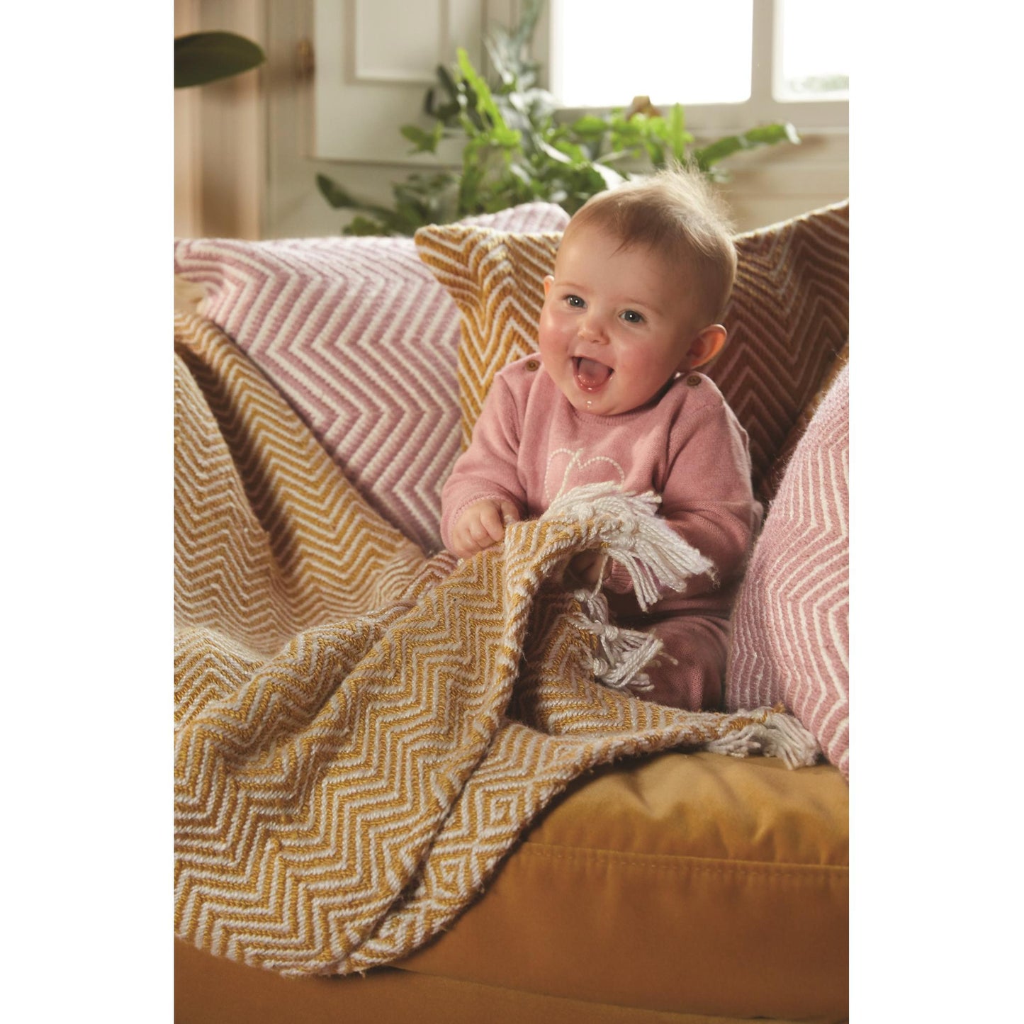 Hug Rug Woven Herringbone Throw Blanket Bed Sofa Chair Cover in 130 x180 cm