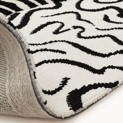 Wilder Zebra Mono Animal Inspired Black & White Rug – Modern Soft Textured Polyester Carpet
