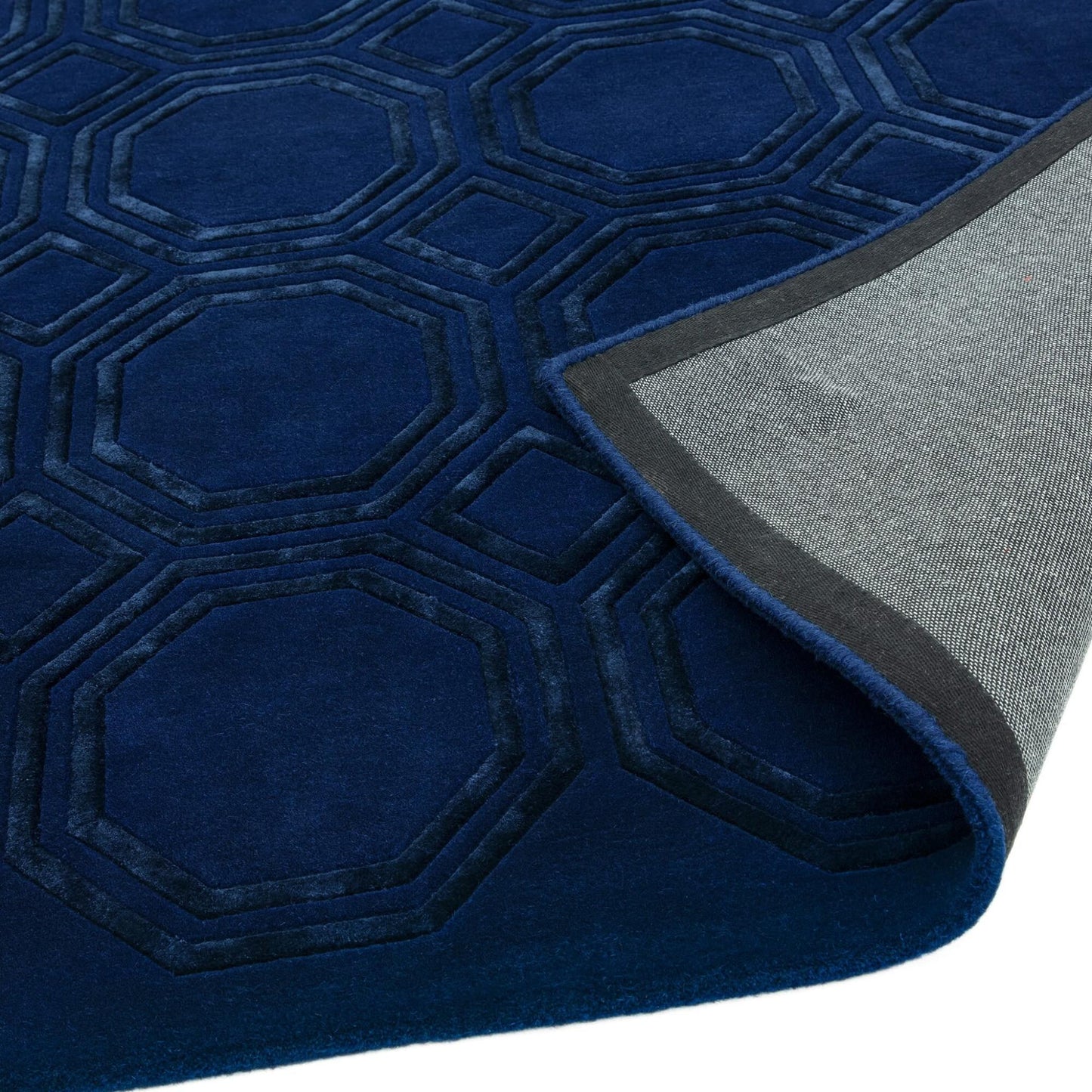 Nexus Octagon Navy Blue Wool Viscose Hand Carved Geometric Rug – Luxurious Soft