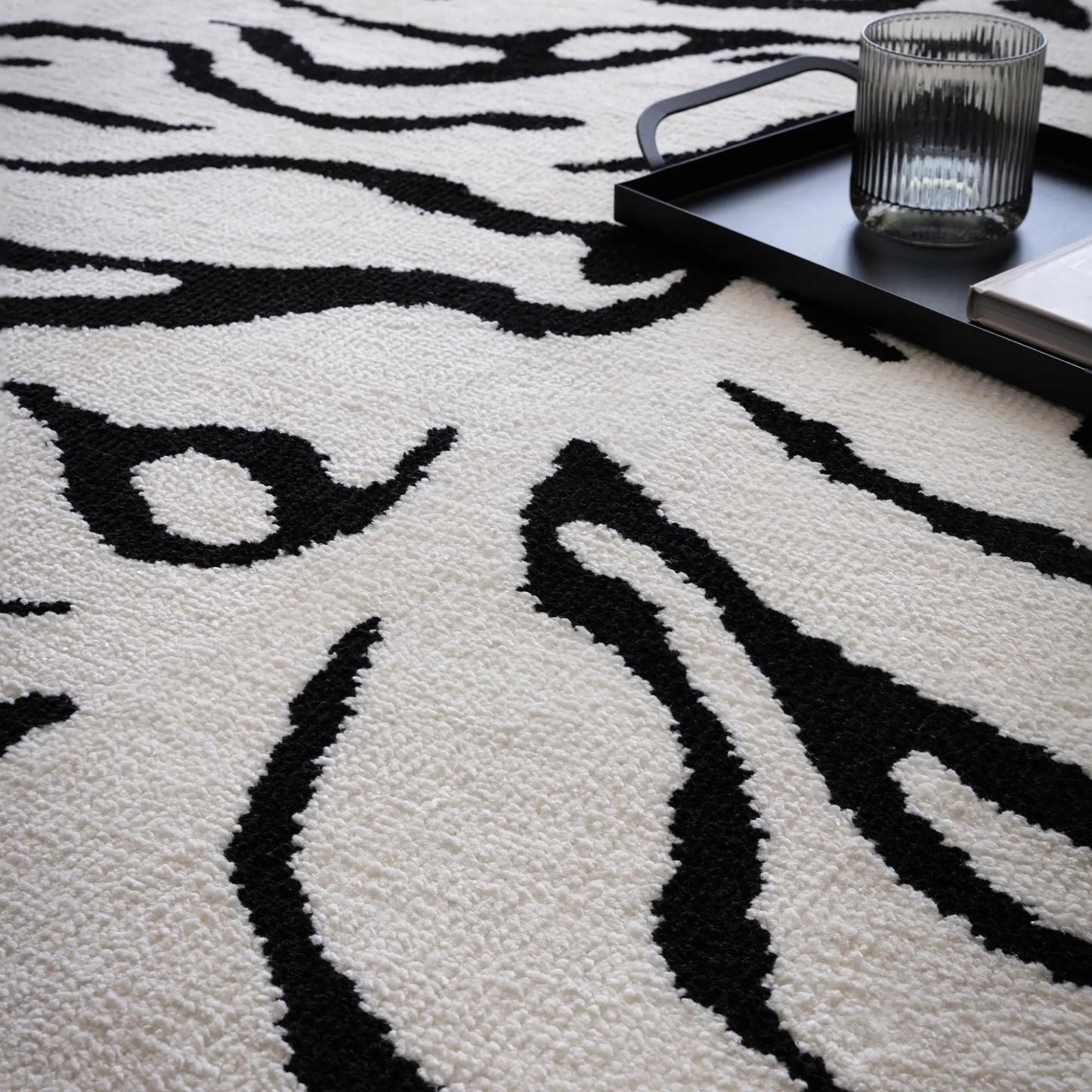 Wilder Tiger Mono Animal Inspired Black & White Rug – Modern Soft Textured Polyester Carpet