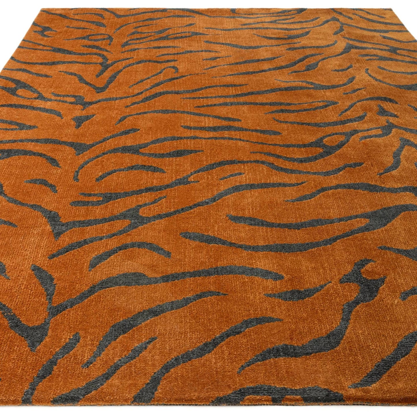 Wilder Tiger Spice Orange Animal Inspired Rug – Modern Soft Textured Polyester Carpet