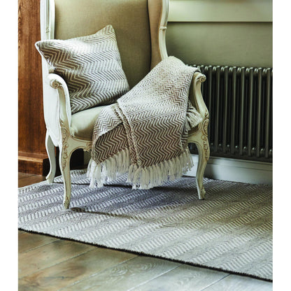 Hug Rug Woven Herringbone Throw Blanket Bed Sofa Chair Cover in 130 x180 cm
