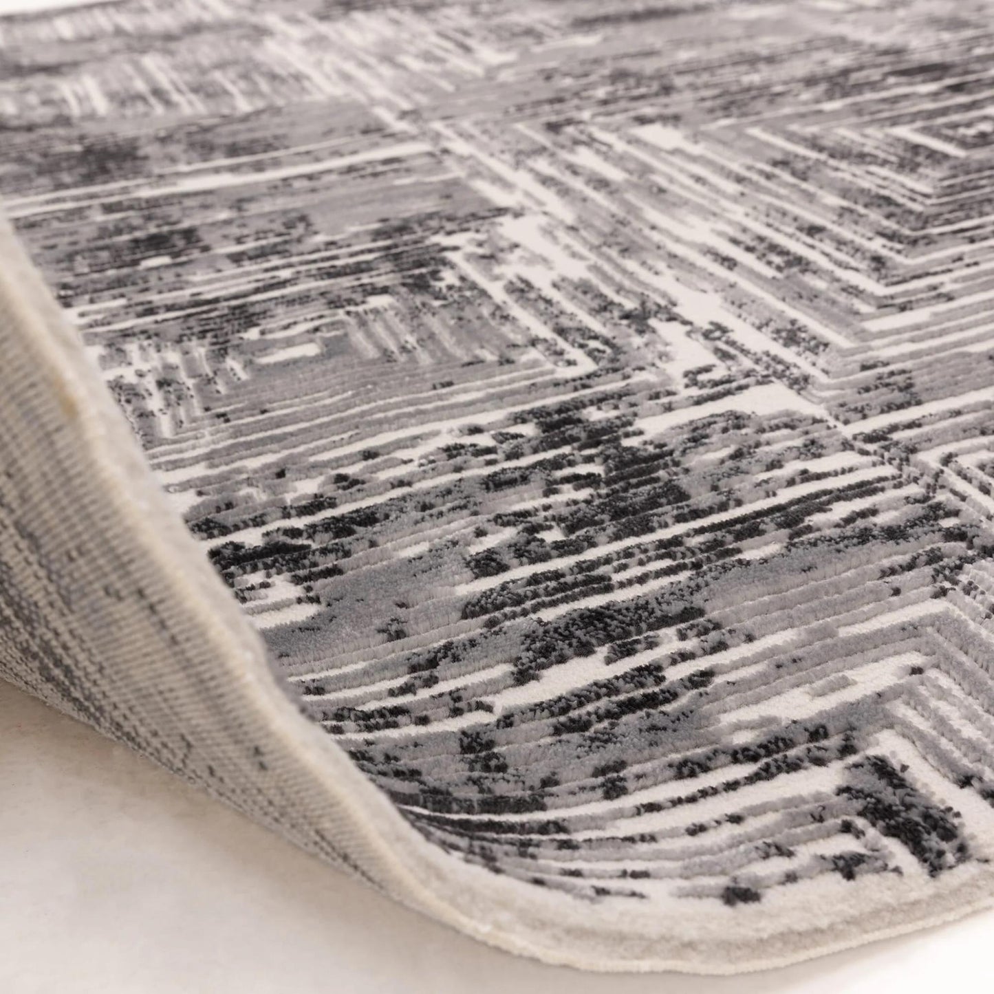 Kuza Portrait Rug – Grey–  Elegant Textured High-Low Pile Carpet
