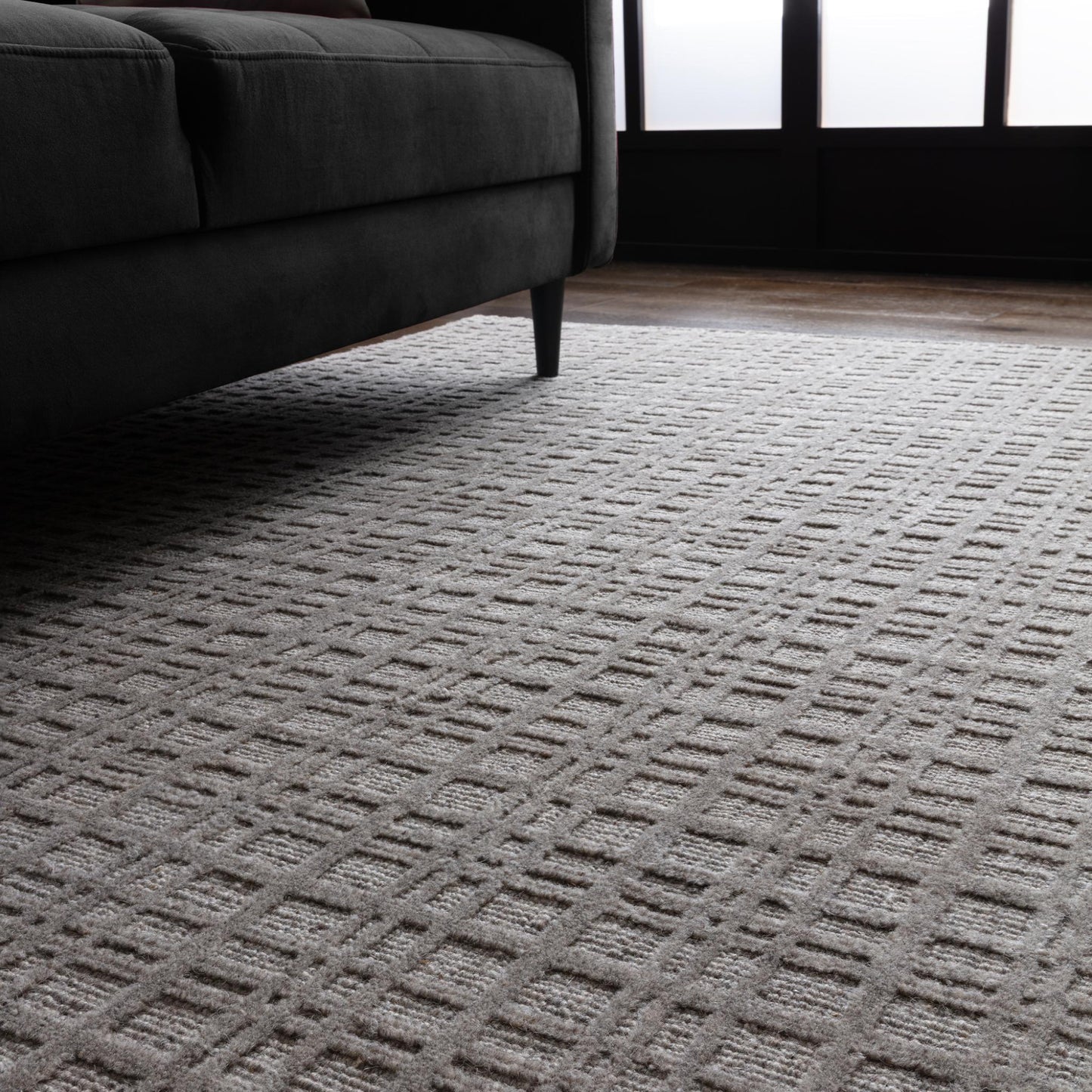 Thatch Taupe Handwoven Wool Rug – Neutral Checked Textured Carpet for Modern Interiors