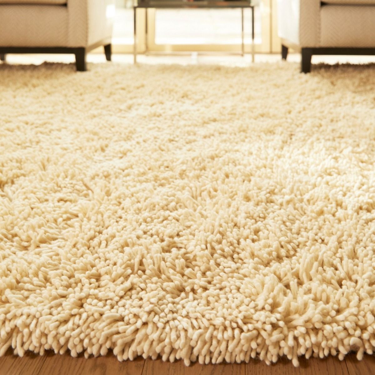 Imperial Luxury Shaggy Hand Woven Wool Rug in Ivory