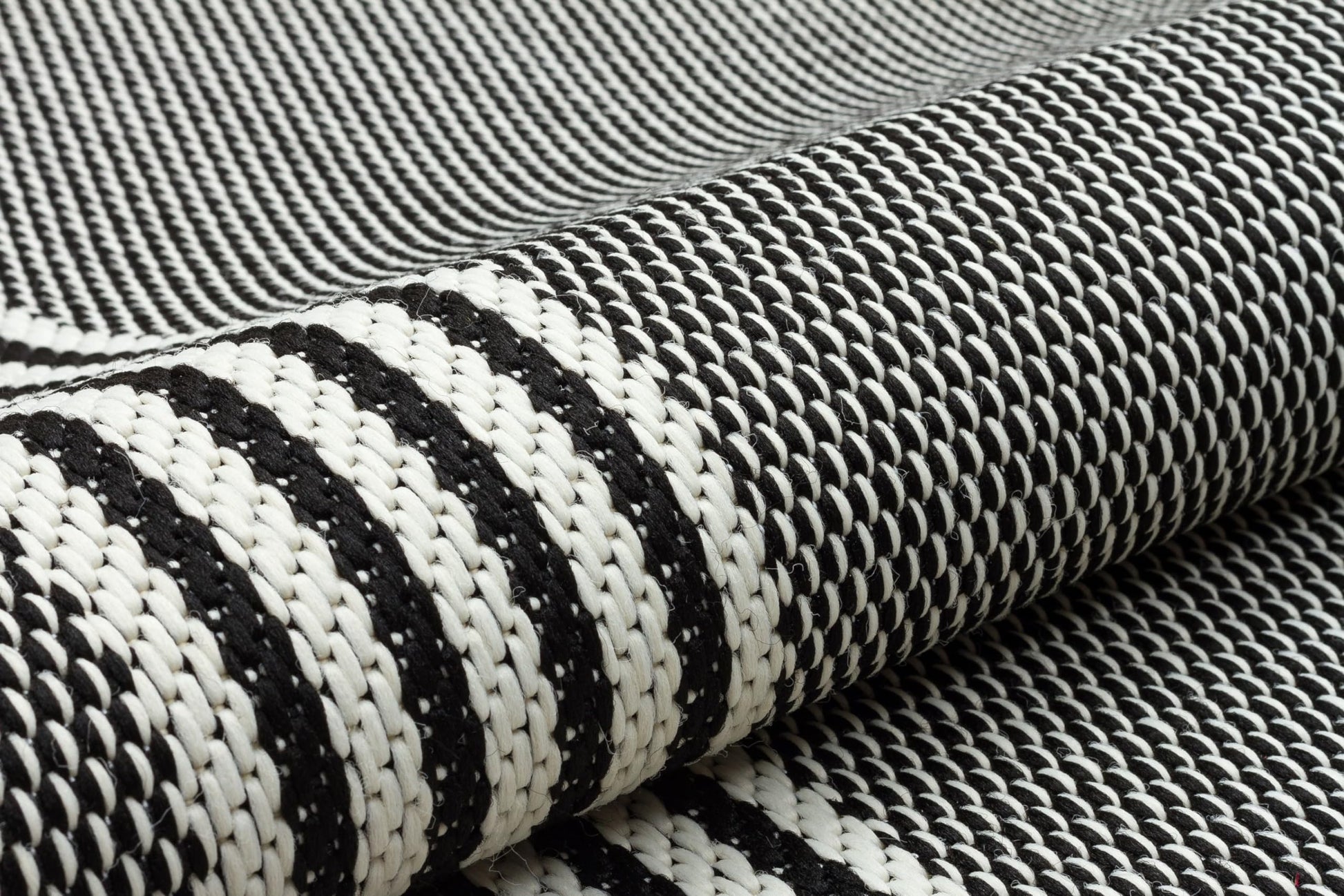 Outdoor Rugs TRZ02 Black