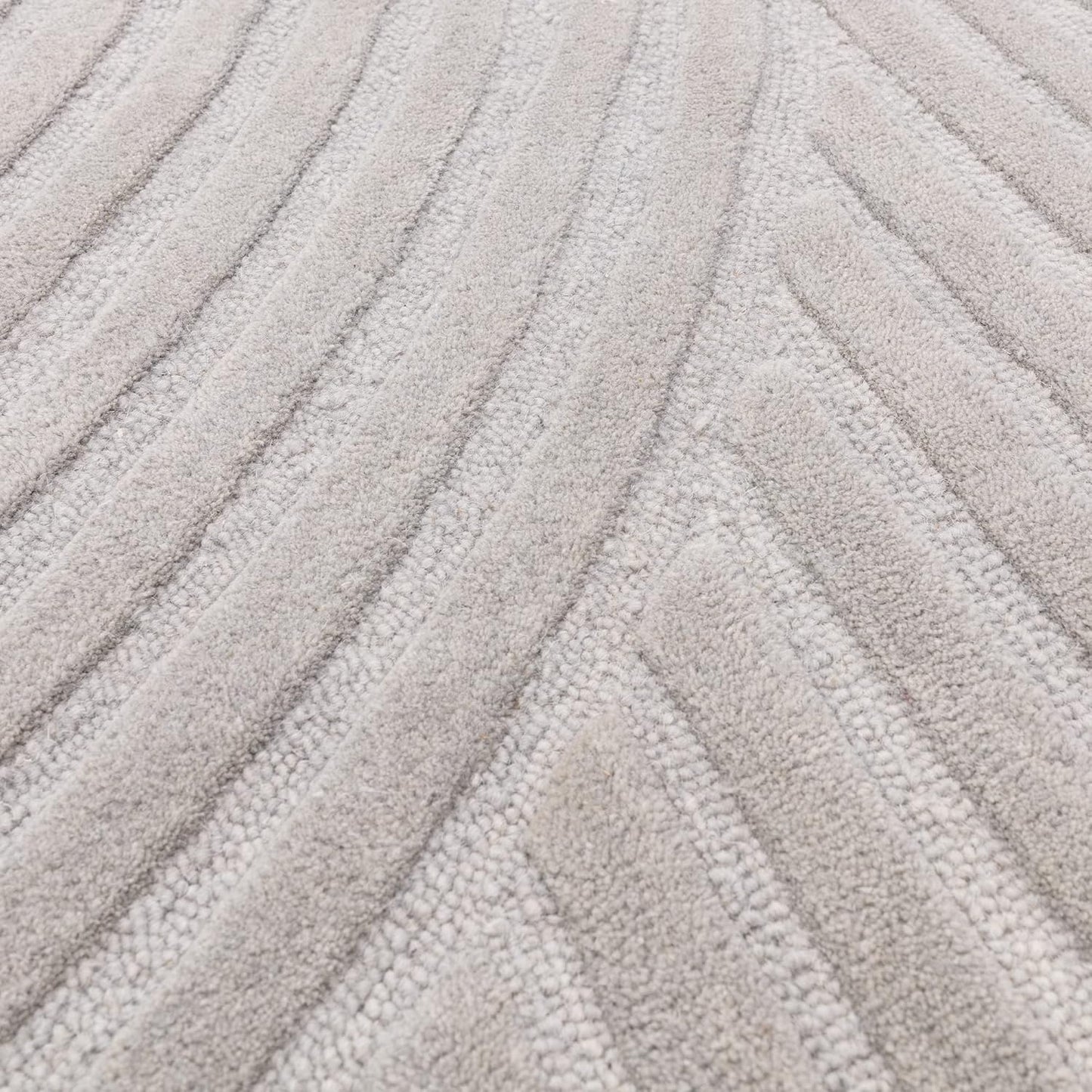 Hague Hand Made Wool Rug for Bedroom Dining Living Room Geometric Lines Tufted Modern Classic Soft Luxury Rug Silver