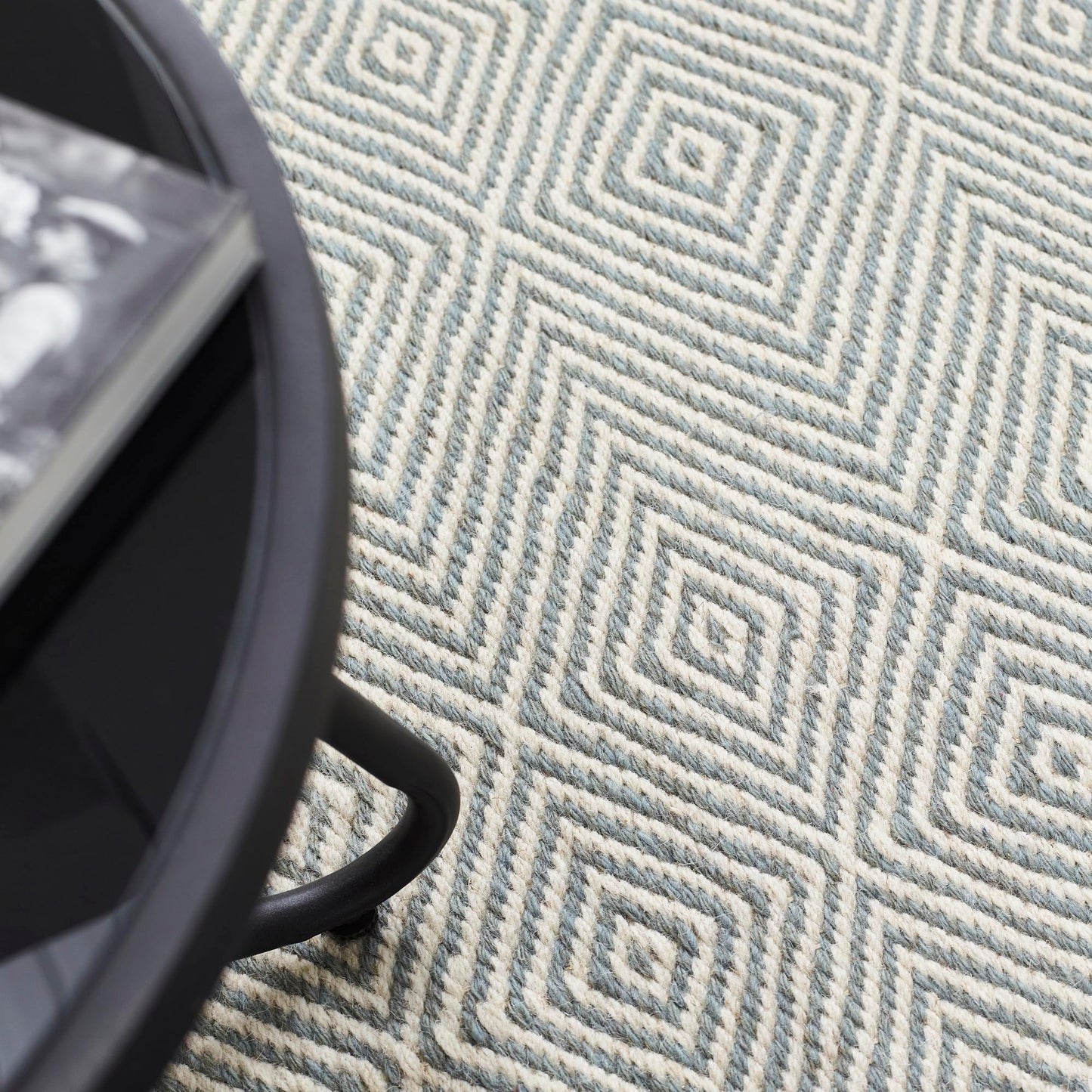 Flatweave Hand Woven Wool Rug for Living Room Dining Room Bedroom Kitchen Geometric Diamond Pattern Home Decor Area Rug