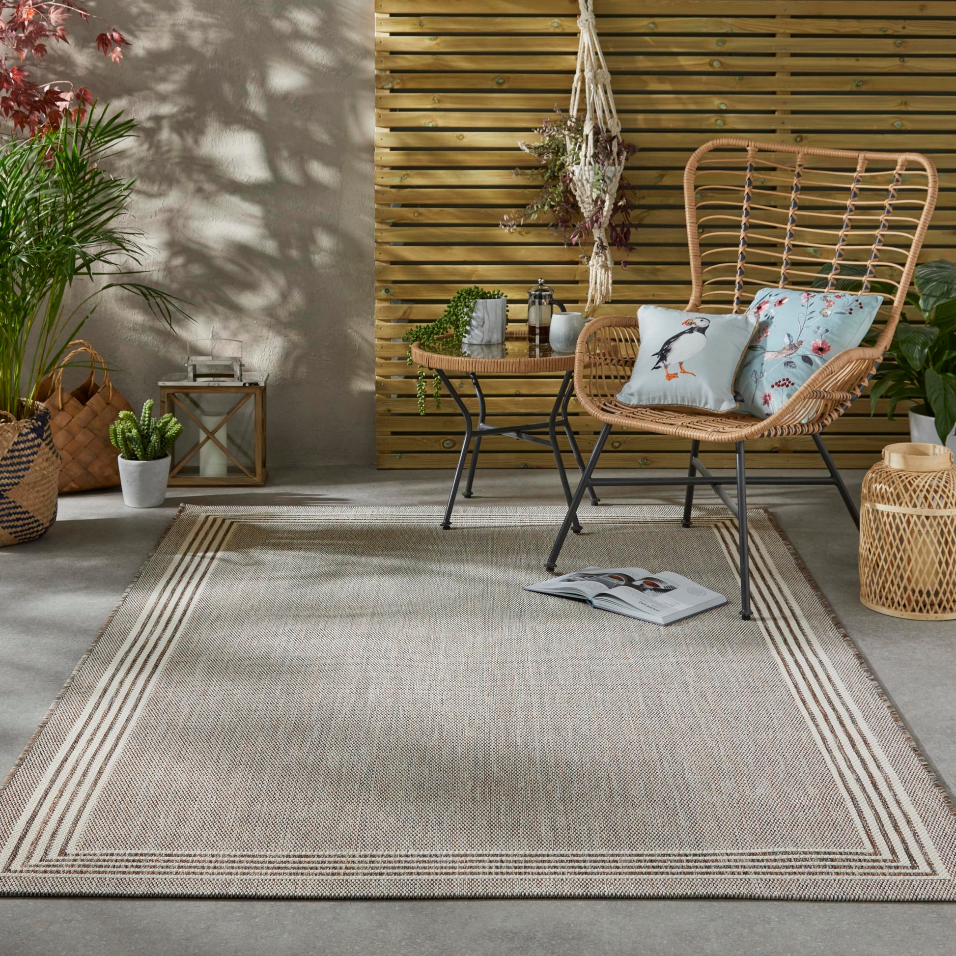 Outdoor Rugs TRZ02 Earth Brown