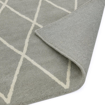 Albany Diamond Silver – Bold Geometric Intrigue and Natural Wool Luxury