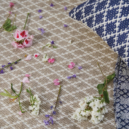 Hug Rug Woven Trellis Washable Indoor Outdoor Rug Natural