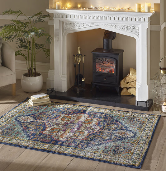 Origins Granada Traditional Bordered Rug & Hallway Runner in Emerald