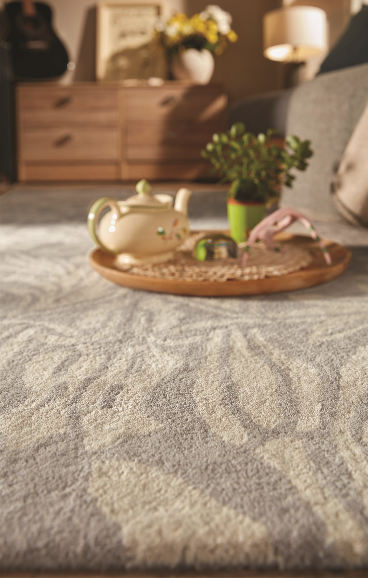 Heritage 1 Floral Pure Wool Damask Hand Tufted Rug in Lavender
