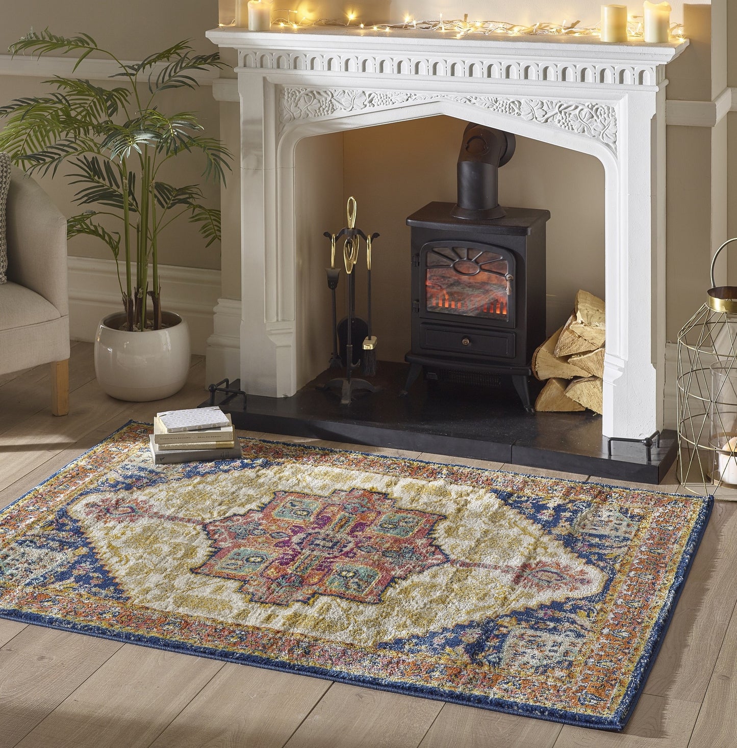 Origins Granada Traditional Bordered Rug & Hallway Runner in Amber