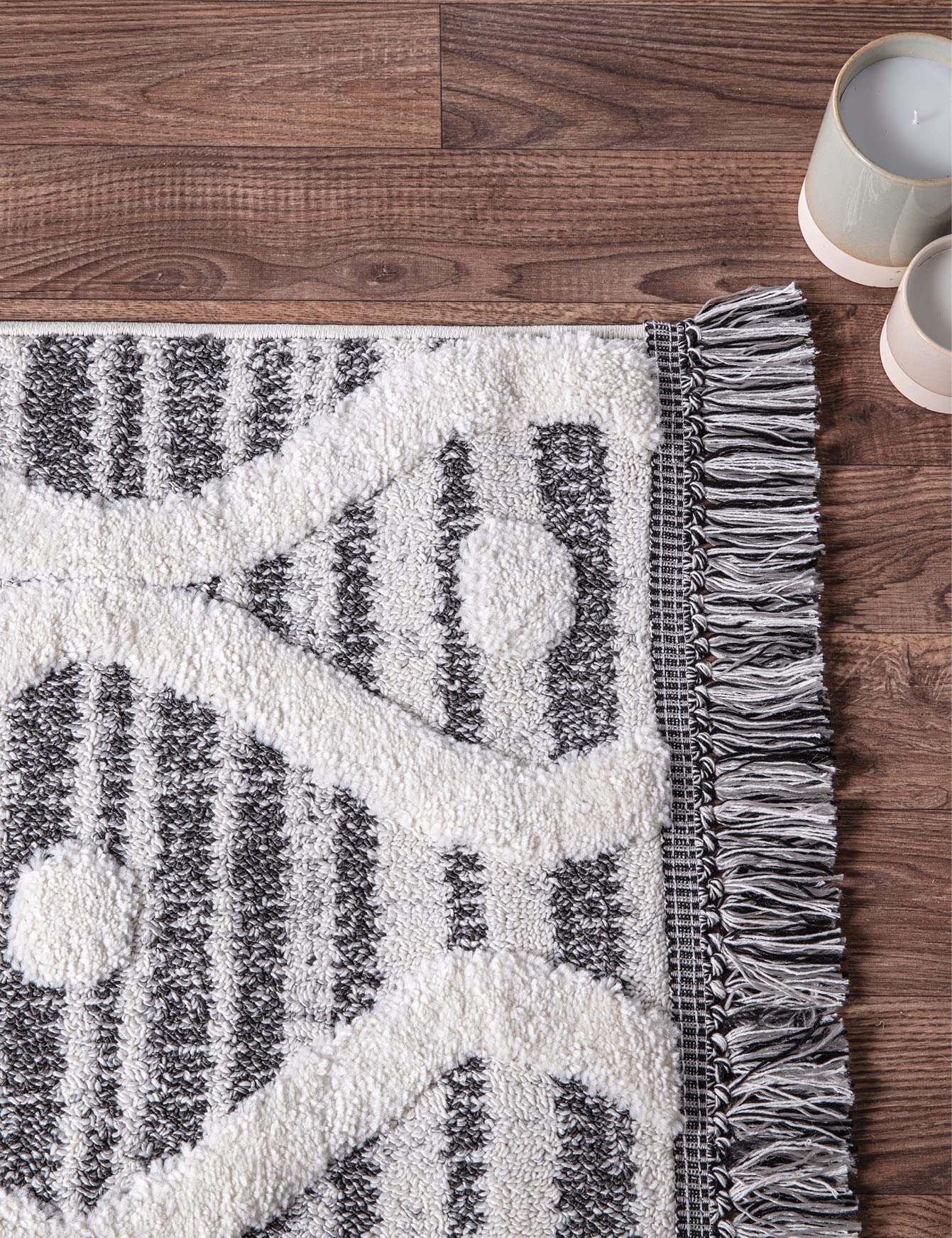 Skandi Boho Teppich für Wohnzimmer, Esszimmer, Schlafzimmer, traditioneller Bohemian-Teppich mit Fransen, Creme/Anthrazit